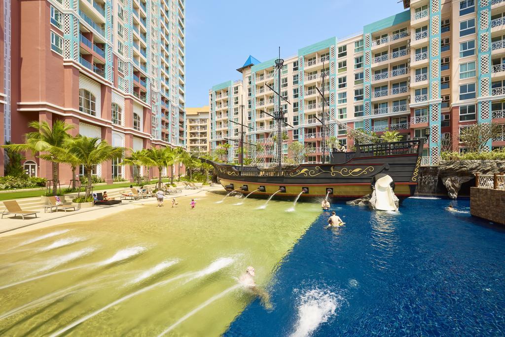 Grand Carribean By Tech Apartment Pattaya Exterior photo