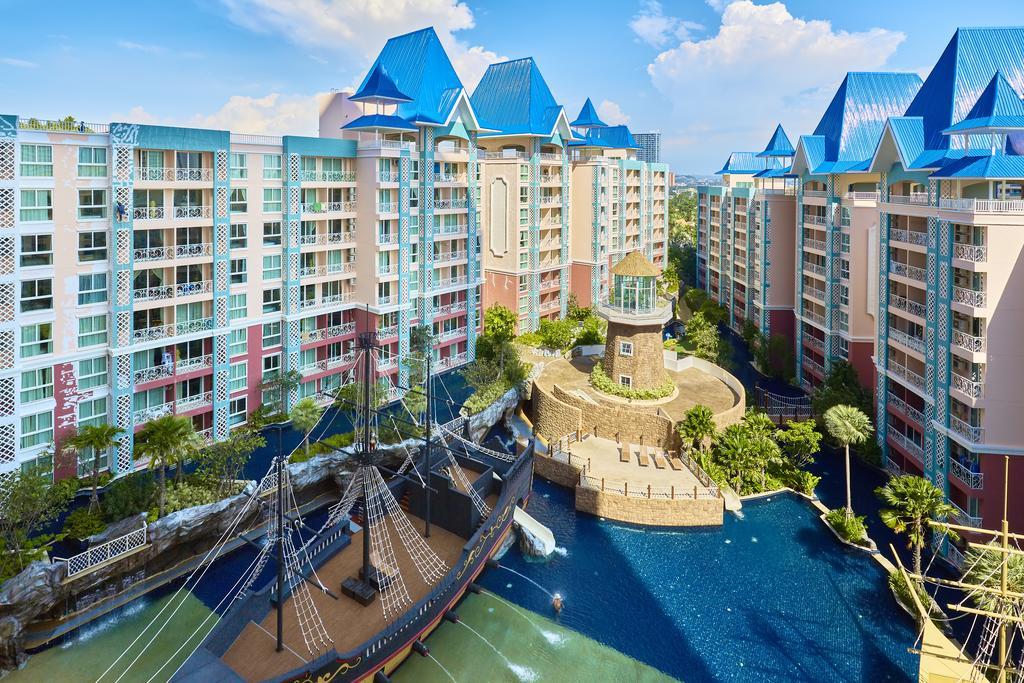 Grand Carribean By Tech Apartment Pattaya Exterior photo